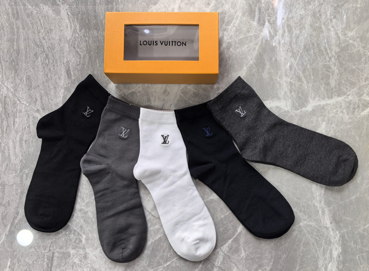 Louis Vuitton Black White Grey Plain Rib Mix Crew Socks, image 7