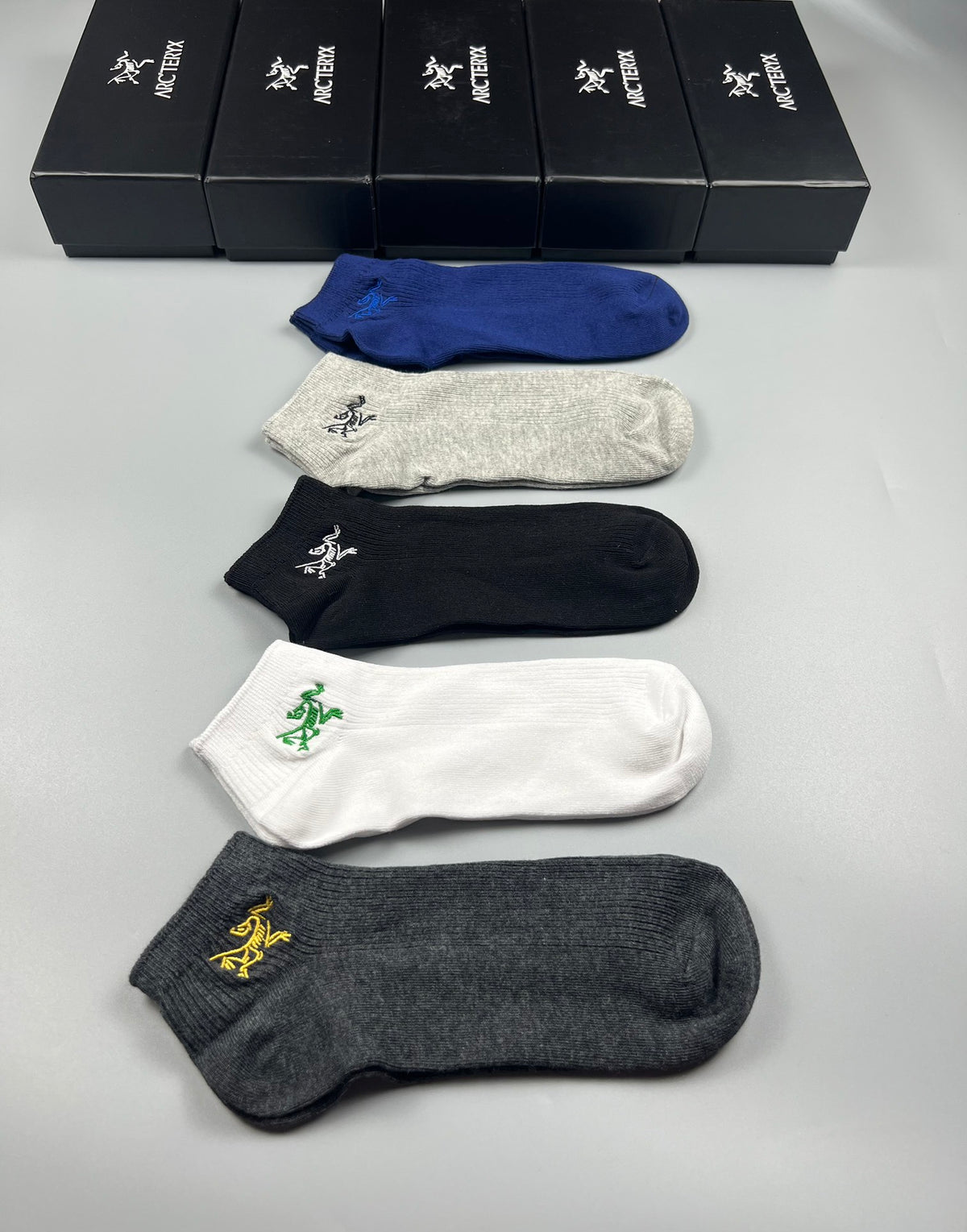 Arc'teryx White Blue Grey Small Ankle Bird Ankle Socks, image 9