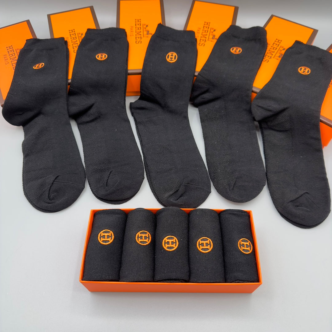 Hermès Navy Black White Grey Small Cuff Mark Ankle Socks, image 9