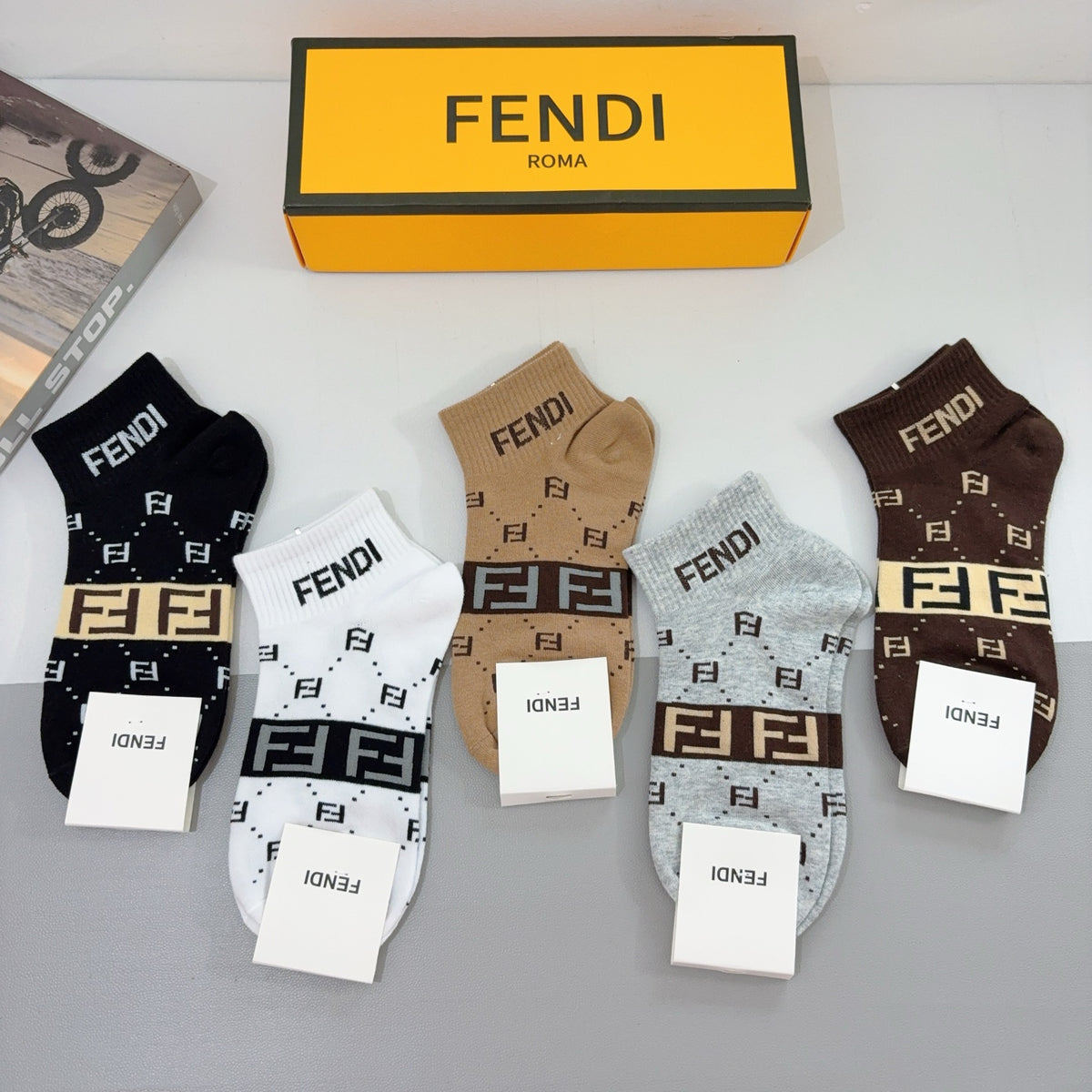 Fendi Black Cream Brown Broad Letter Bands Crew Socks, image 9