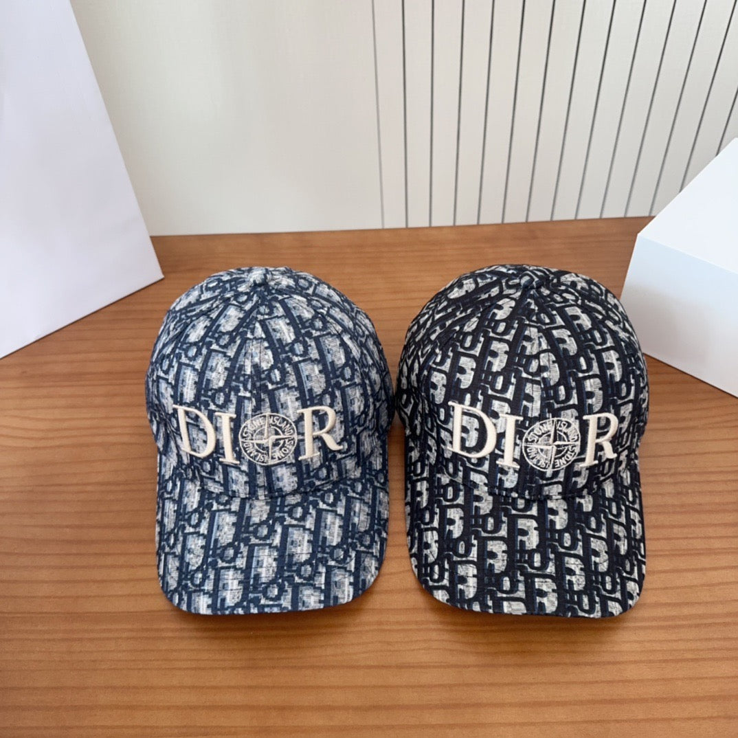 Dior Baseball Cap - image 9