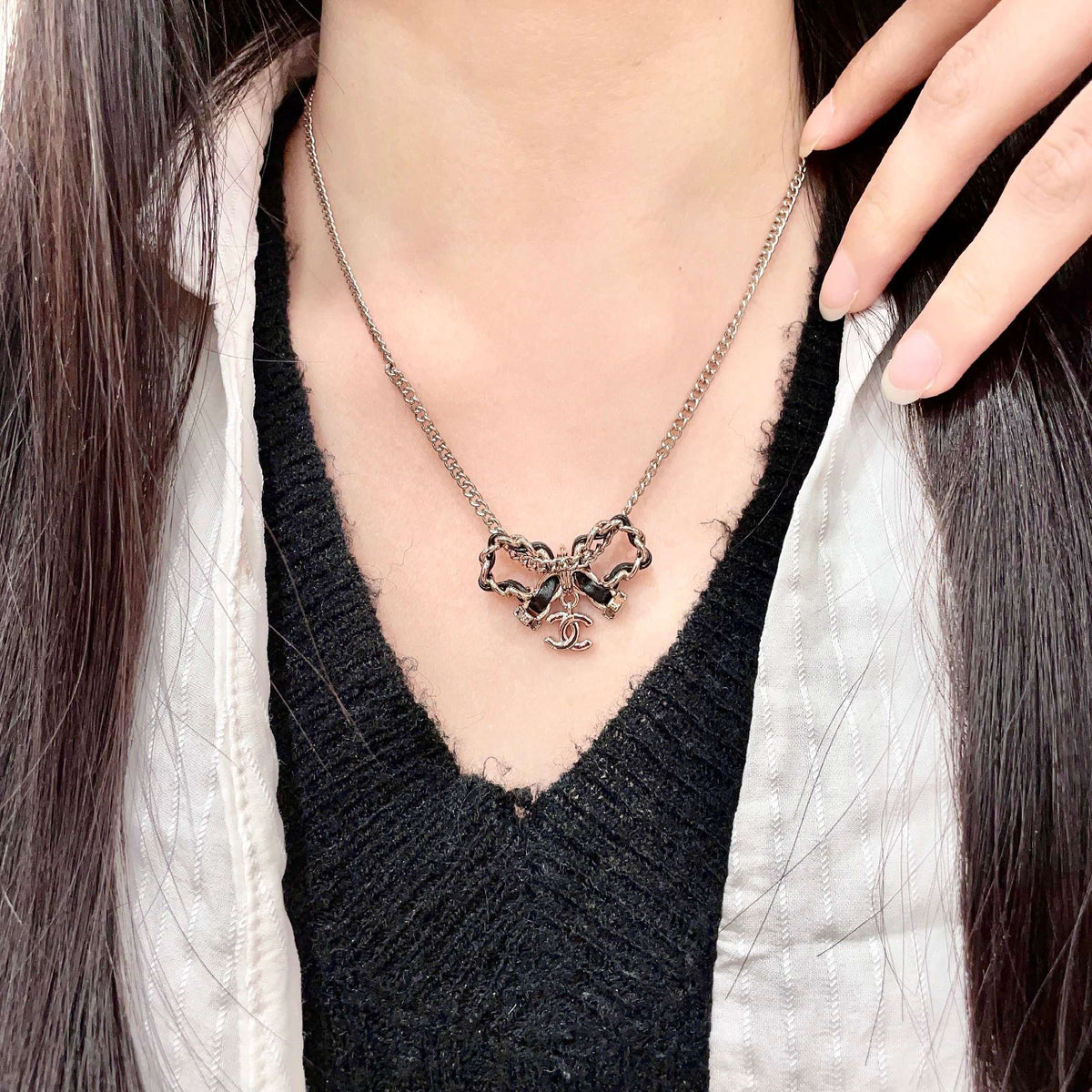 Martin Graham pendant necklace in polished metal-tone – main product view