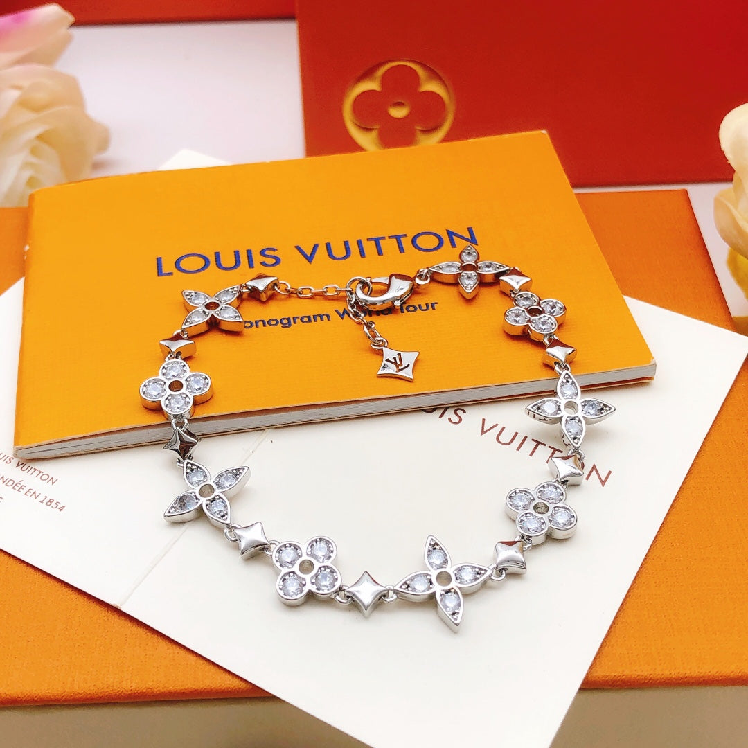 Martin Graham bracelet in polished metal-tone – main product view
