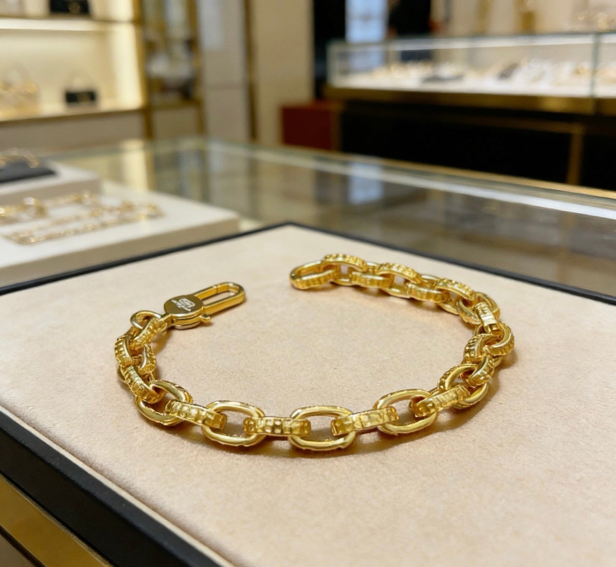 Martin Graham bracelet in polished metal-tone – main product view
