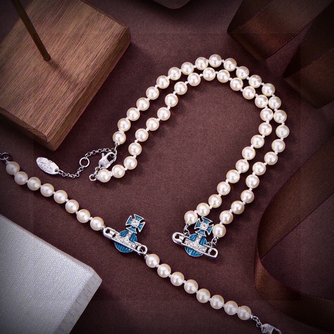 Martin Graham bracelet in polished metal-tone – main product view