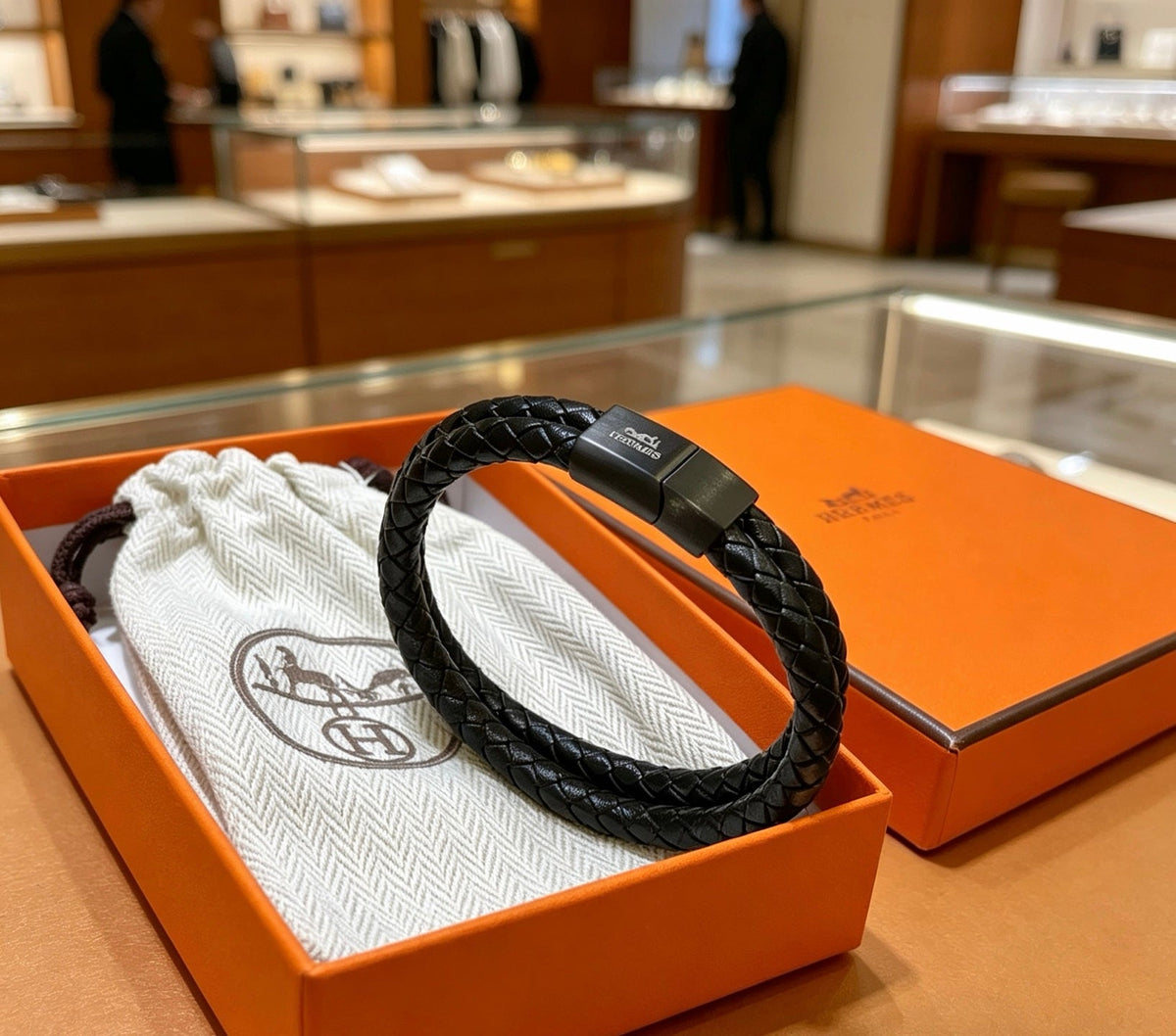 Martin Graham bracelet in polished metal-tone – main product view
