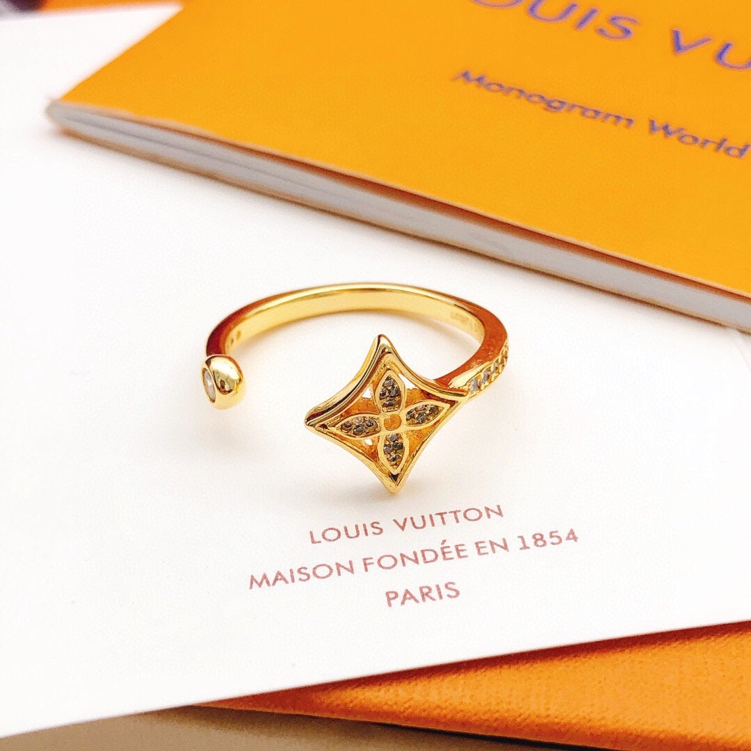 Martin Graham ring in polished metal-tone – main product view