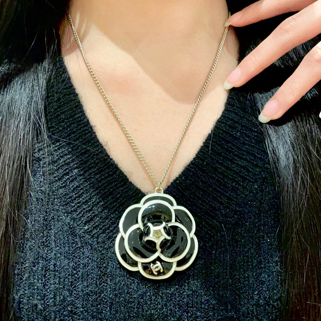 Martin Graham pendant necklace in polished metal-tone – main product view