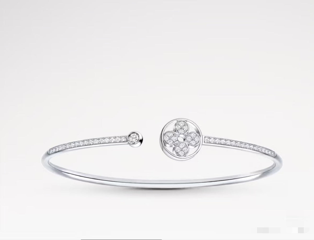 Martin Graham bangle in polished metal-tone – main product view