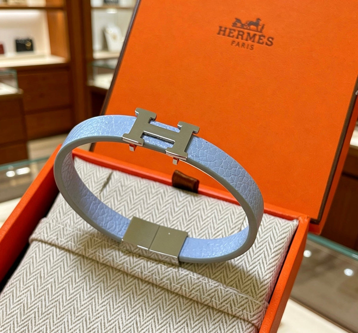 Martin Graham bangle in polished metal-tone – main product view