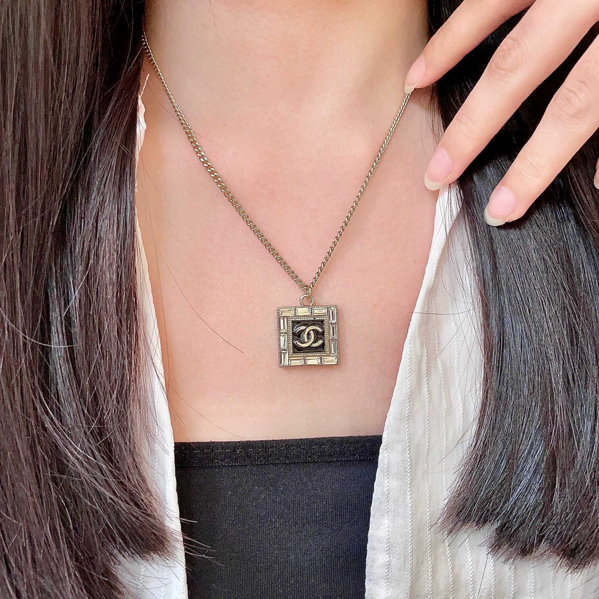 Martin Graham pendant necklace in polished metal-tone – main product view
