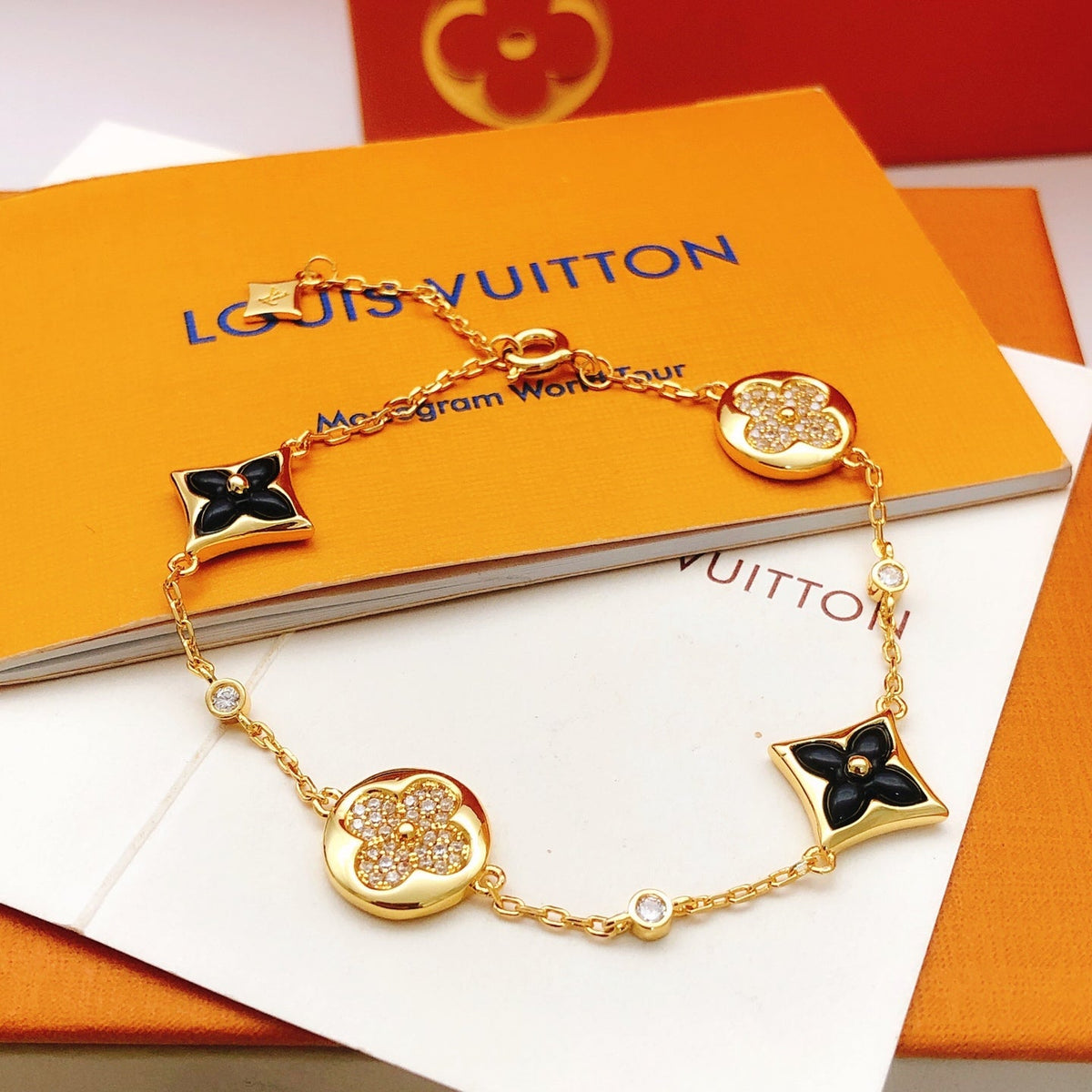 Martin Graham bracelet in polished metal-tone – main product view