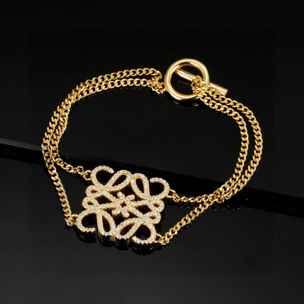 Martin Graham bracelet in polished metal-tone – close-up detail