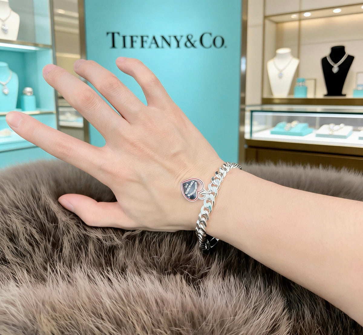 Martin Graham bracelet in polished metal-tone – front product view