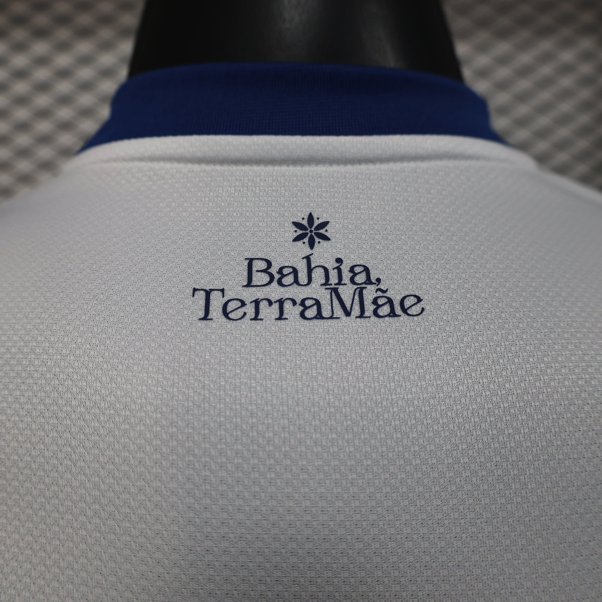 2025/26 Bahia Home Player Version Jersey -  White Body - Dark Navy Blue V-Neck Collar & Sleeve Cuffs - Black Puma Logo - Bahia Crest Three Gold Stars - Clean Chest