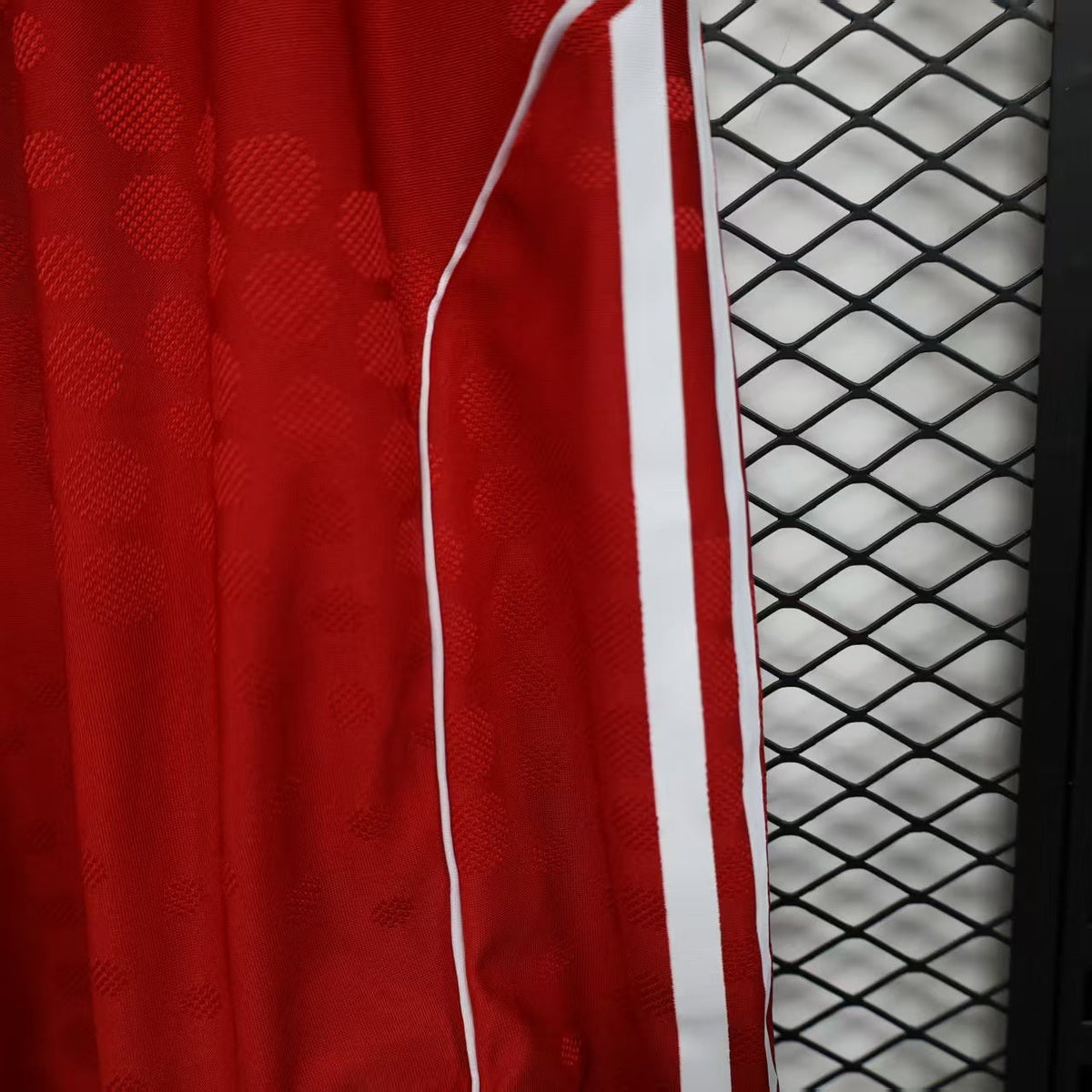 2025-26 Liverpool FC Home Player Edition Shorts - Men's