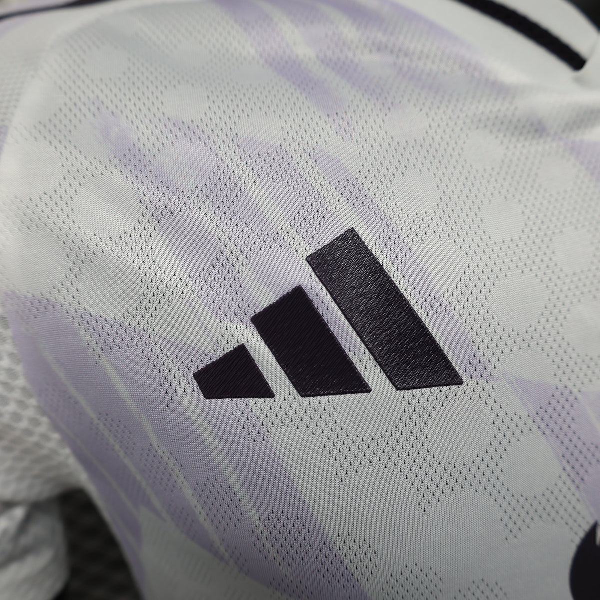 2025-26 Manchester United Away Player Edition Jersey - White
