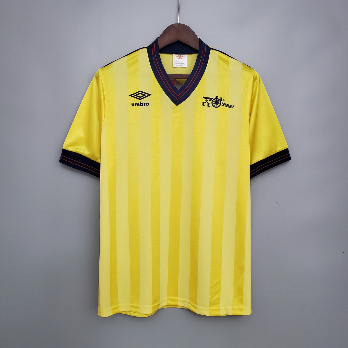 Arsenal 1982-84 Away Retro Jersey – Classic Umbro Yellow & Navy Kit