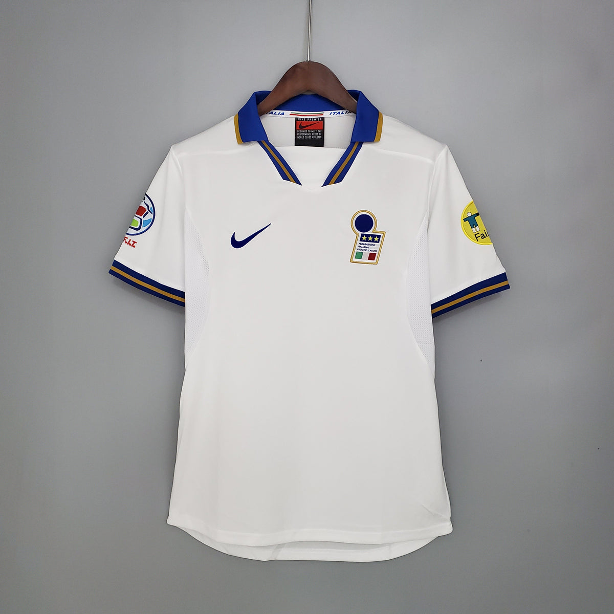 Italy 1996 Away Jersey