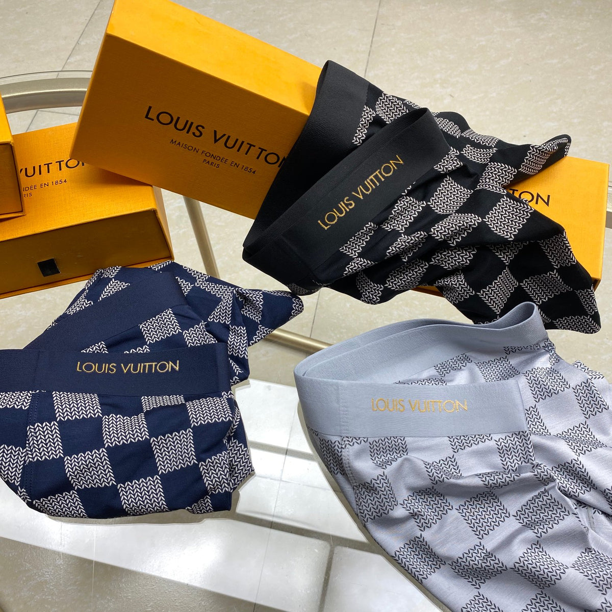 Louis Vuitton Navy Grey Large Checkerboard Boxer Briefs, image 2