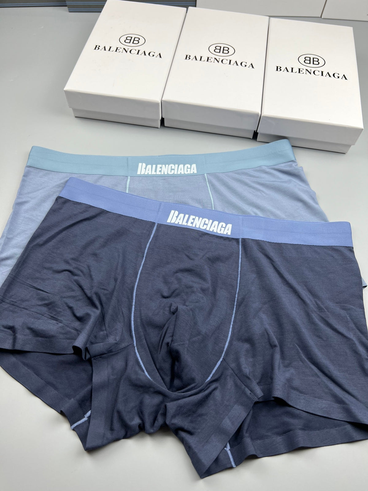 Balenciaga Black Red Contrast Waist Seam Boxer Briefs, image 4