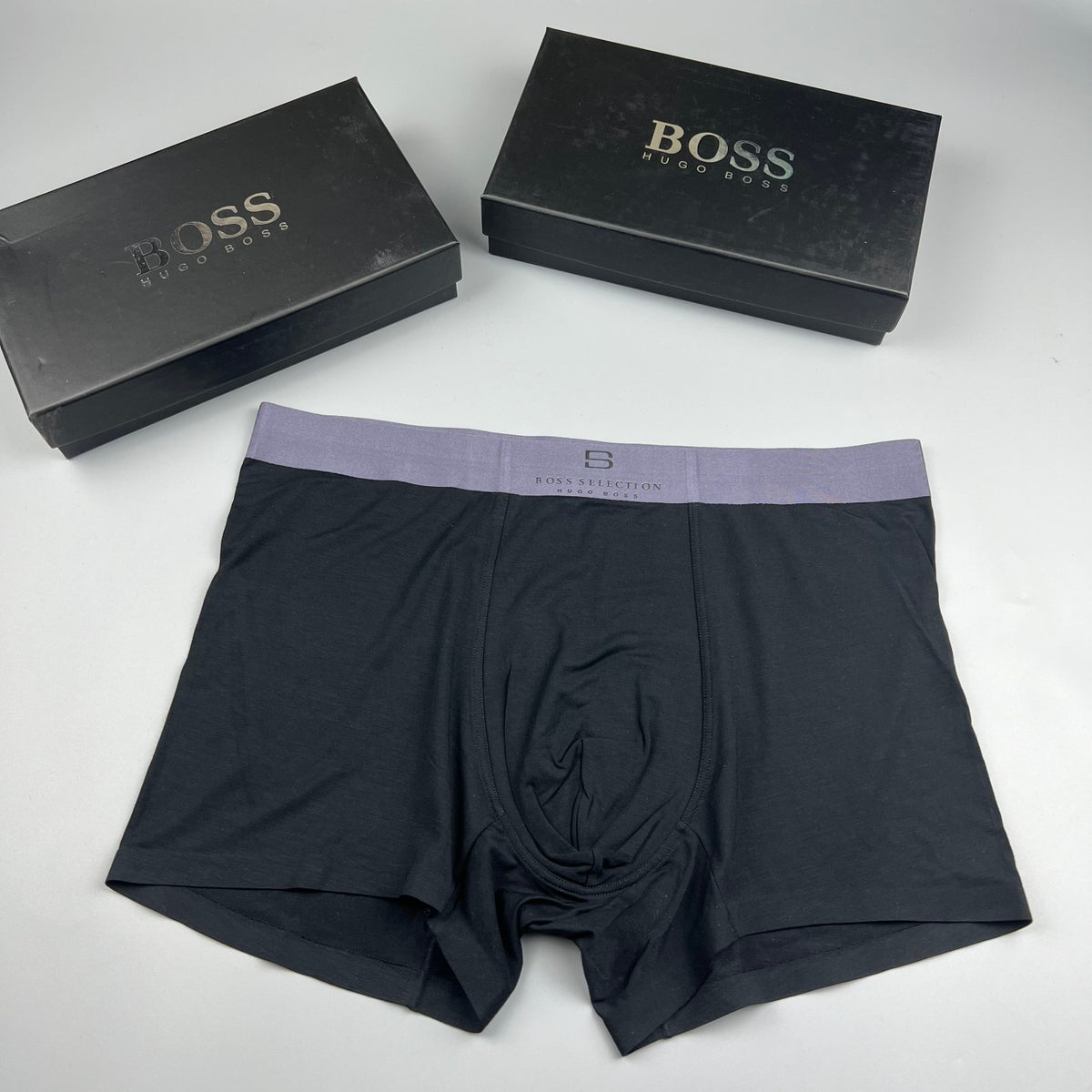 BOSS Plain Dark Boxer Briefs with Tonal Band, gallery image 10