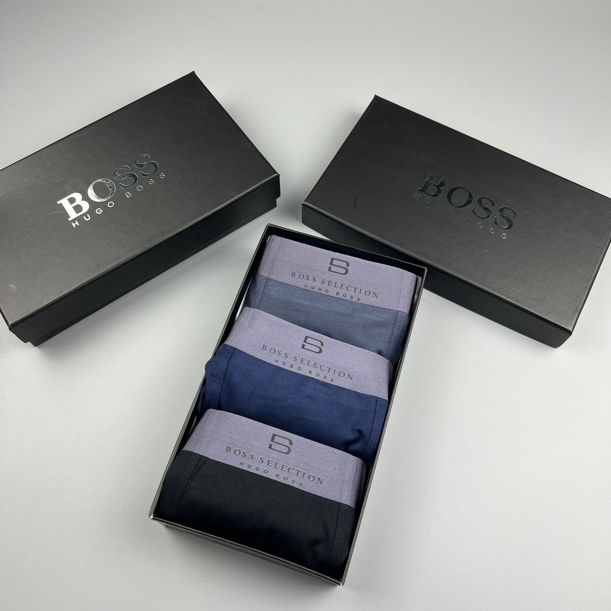 BOSS Plain Dark Boxer Briefs with Tonal Band, gallery image 17