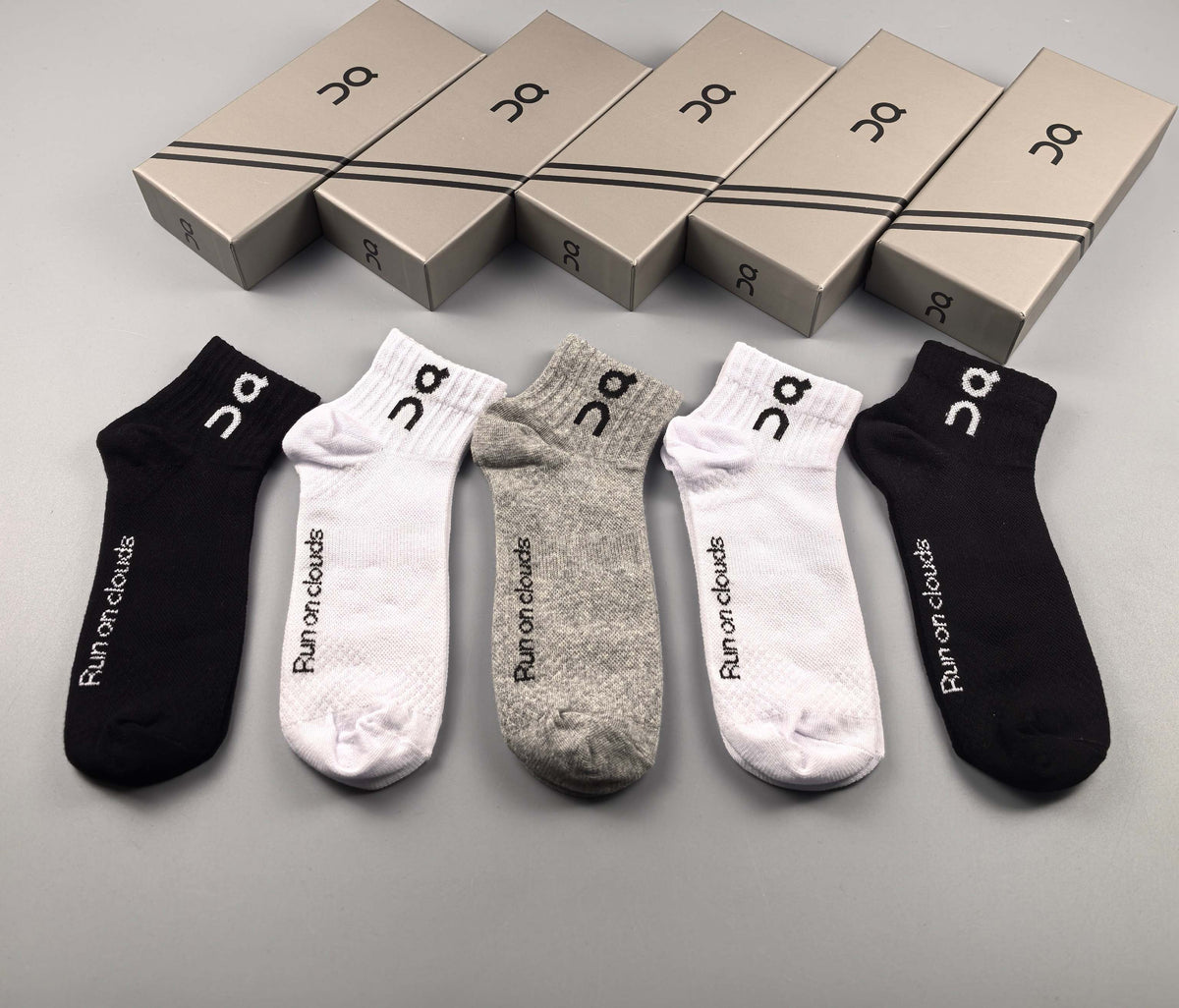 On Neutral Mix Logo Low-Cut Socks, Box of 5 Pairs, gallery image 8
