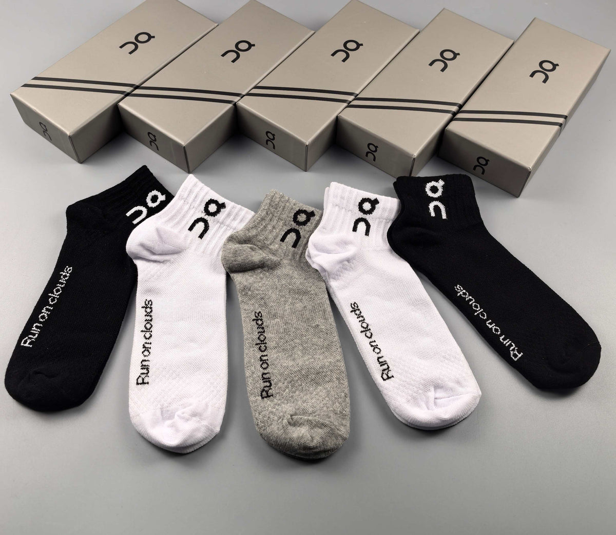 On Neutral Mix Logo Low-Cut Socks, Box of 5 Pairs, gallery image 7