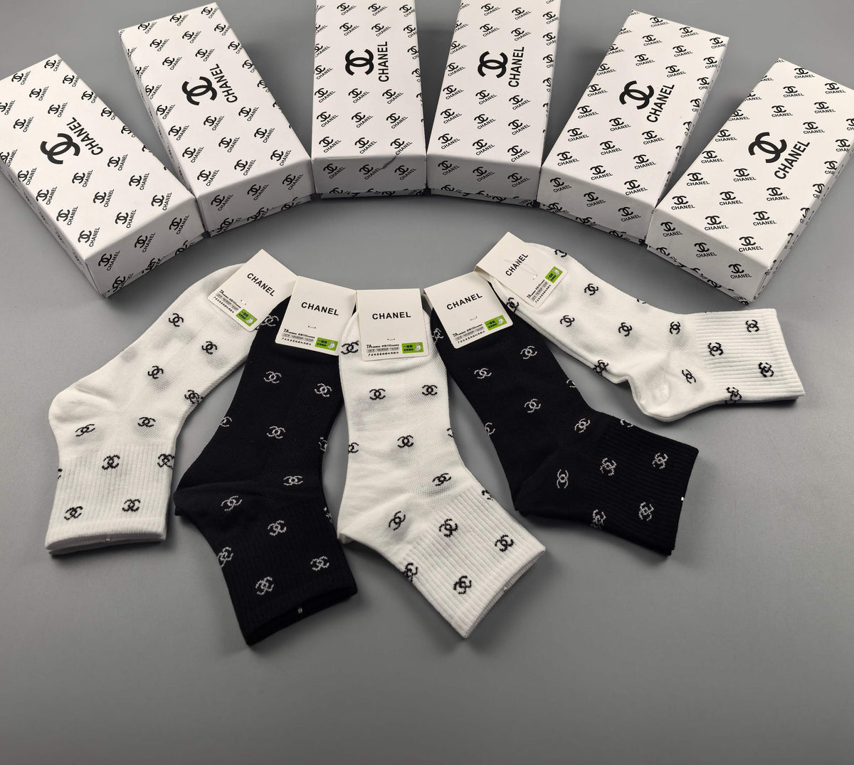 CHANEL Scattered Motif Short Socks, gallery image 6