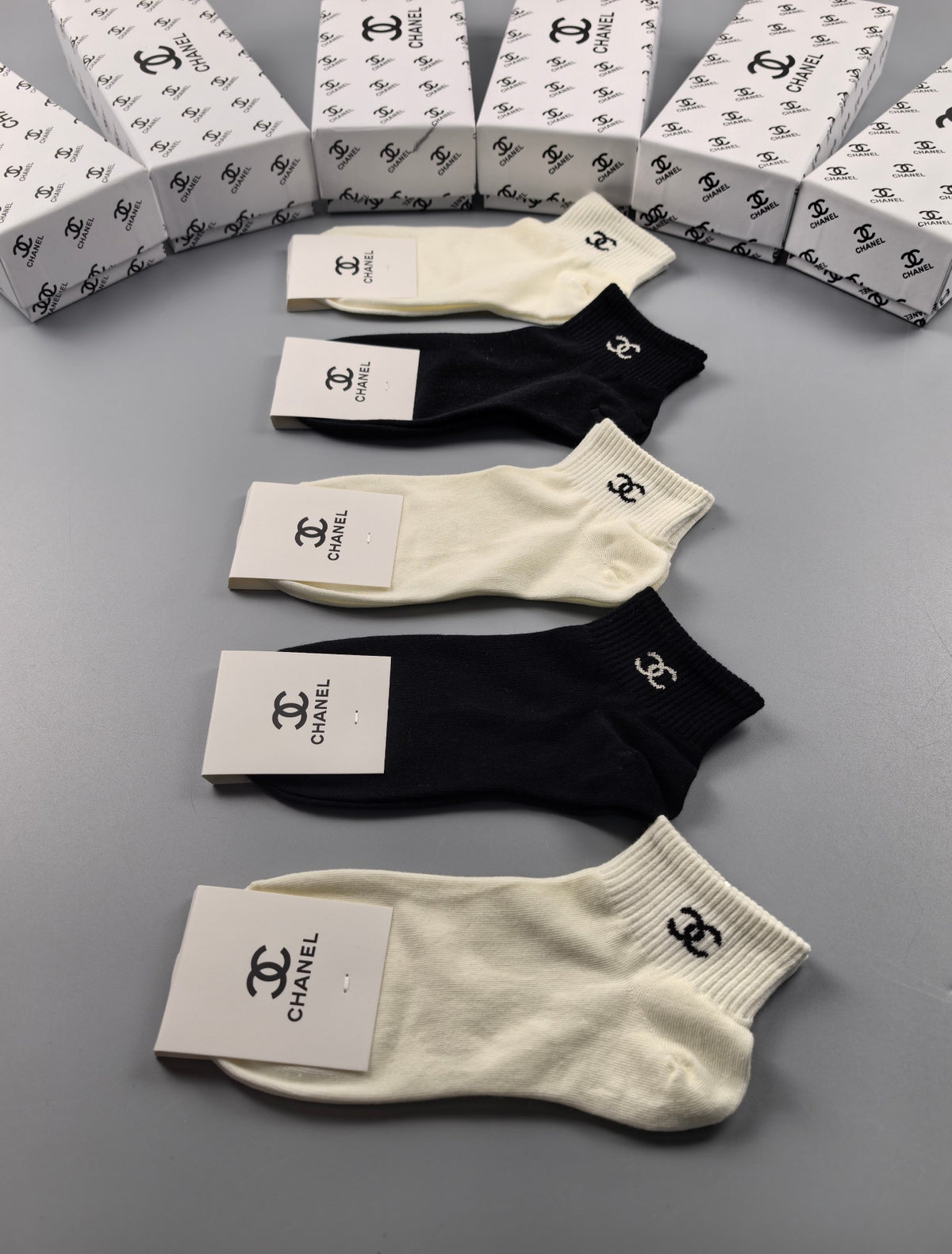 CHANEL Compact Letter Motif Short Socks, gallery image 1