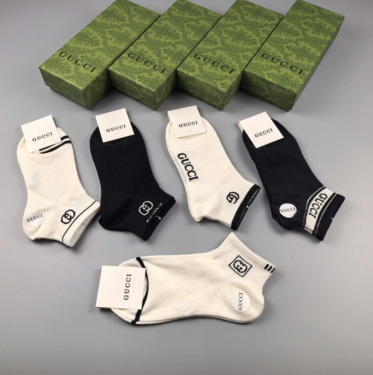Gucci Black Cream Broad Wordmarks Ankle Socks, image 4
