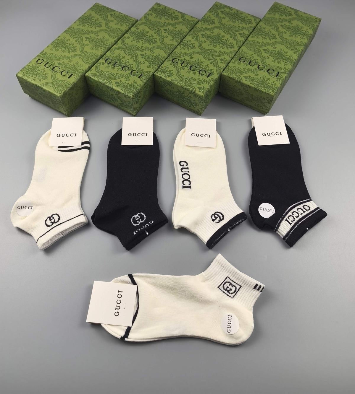Gucci Black Cream Broad Wordmarks Ankle Socks, image 2