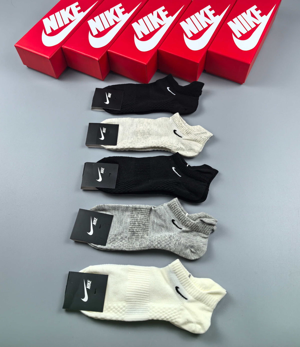 Nike Small Swoosh Neutral Short Socks, gallery image 1