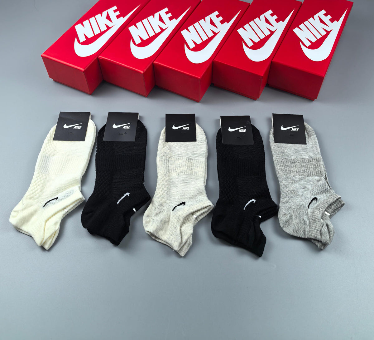 Nike Small Swoosh Neutral Short Socks, gallery image 6