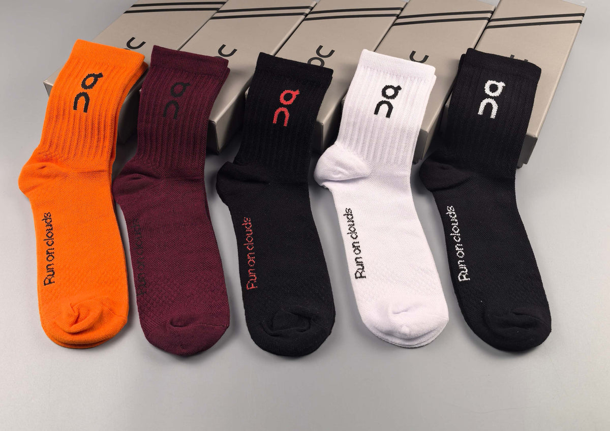 On Colour Mix Logo Low-Cut Socks, Box of 5 Pairs, gallery image 6