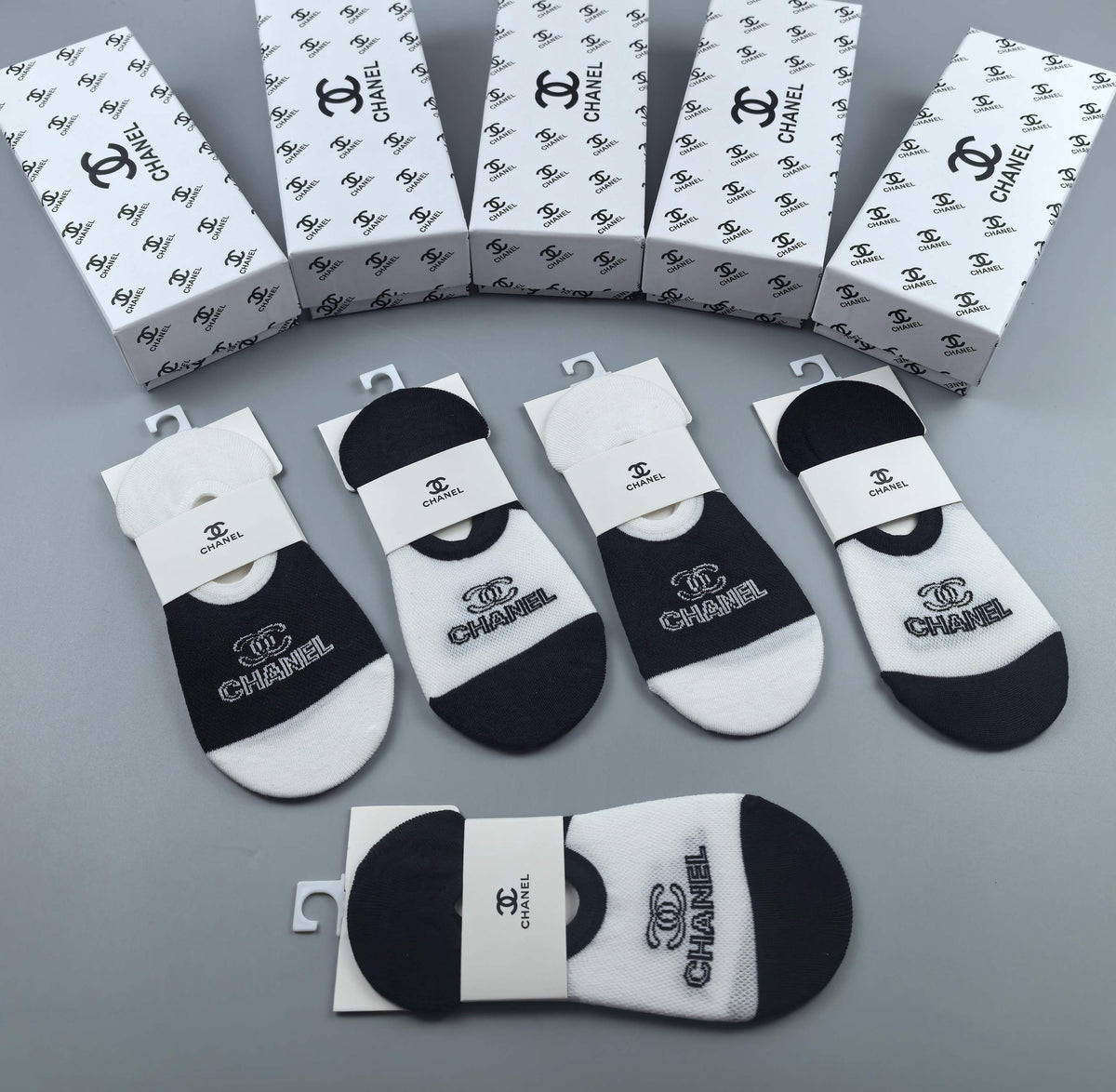 CHANEL Graphic Low-Opening Sock Selection, gallery image 5