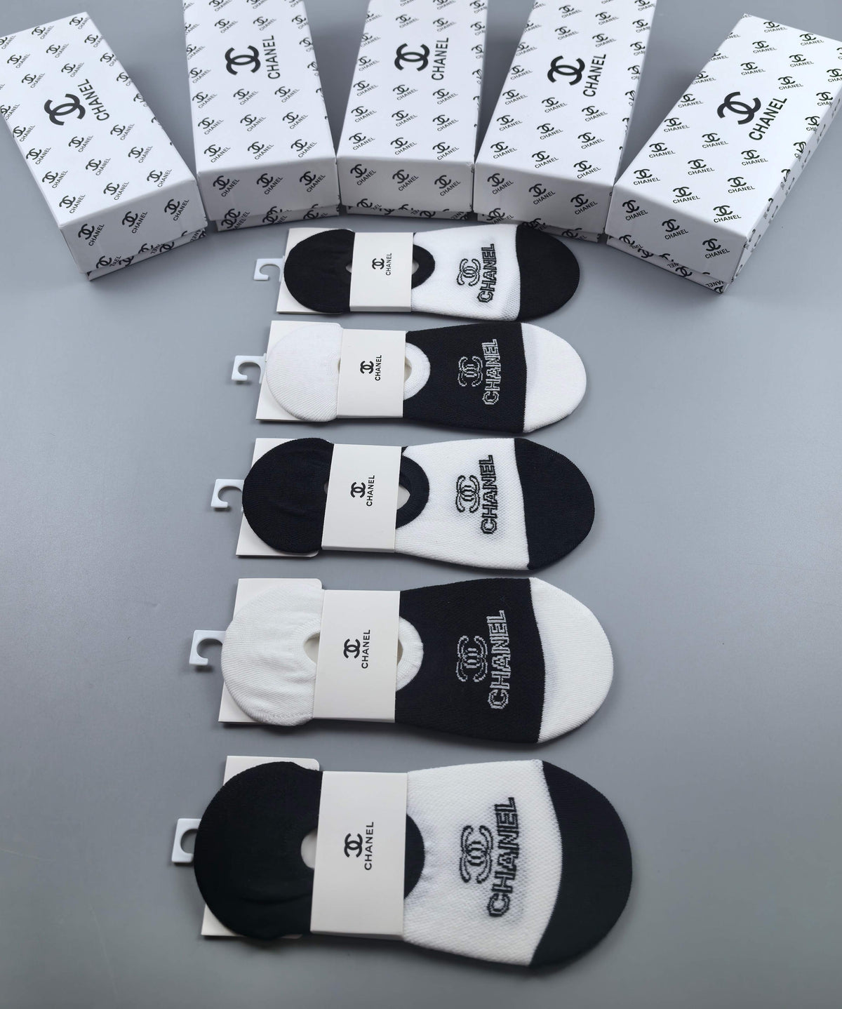 CHANEL Graphic Low-Opening Sock Selection, gallery image 1