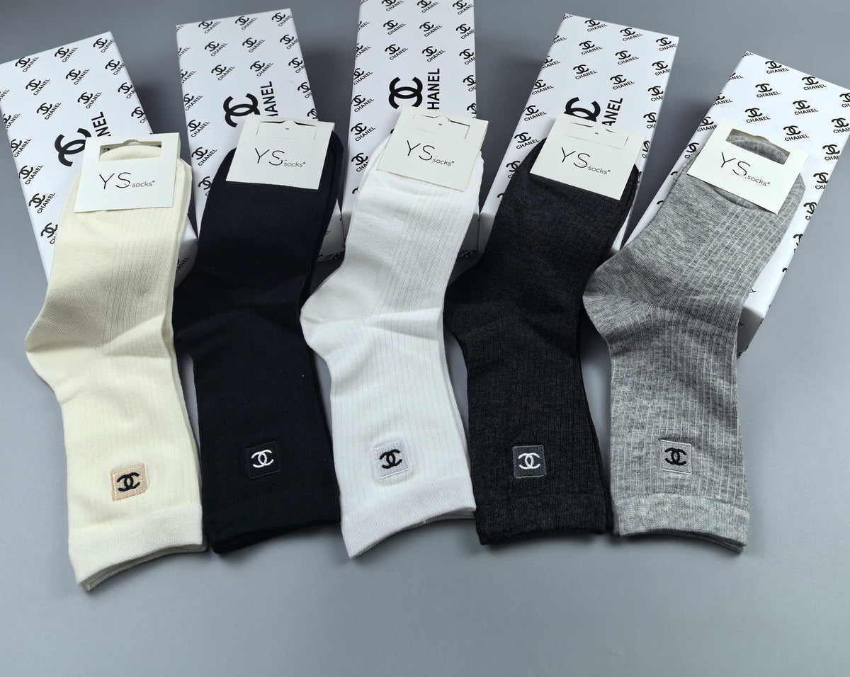 CHANEL Compact Logo Neutral Ankle Socks, gallery image 7