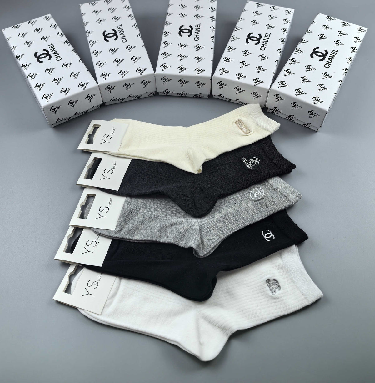 CHANEL Outline Motif Neutral Ankle Socks, gallery image 2