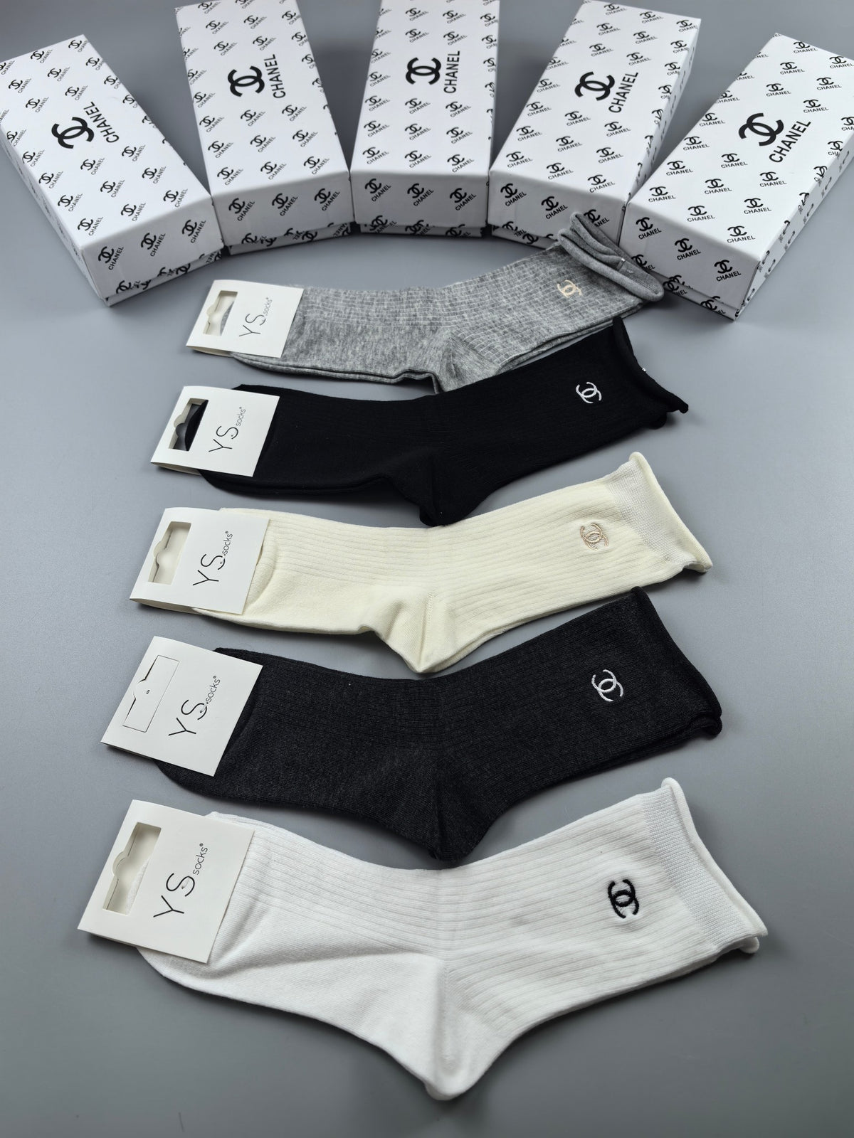 CHANEL Small Logo Neutral Short Socks, gallery image 1