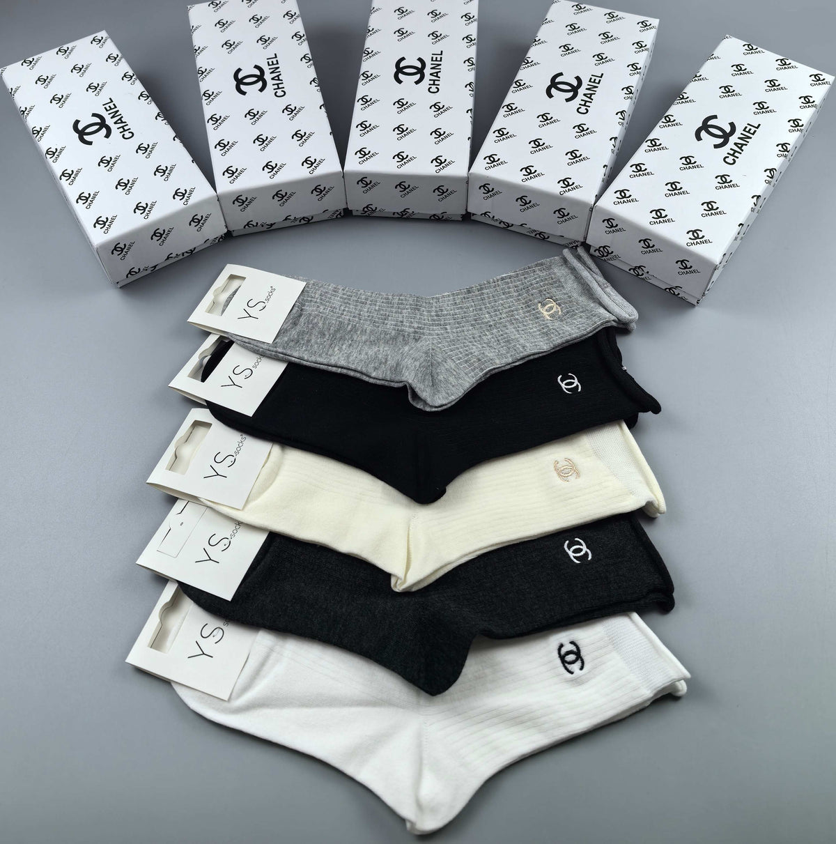 CHANEL Small Logo Neutral Short Socks, gallery image 4