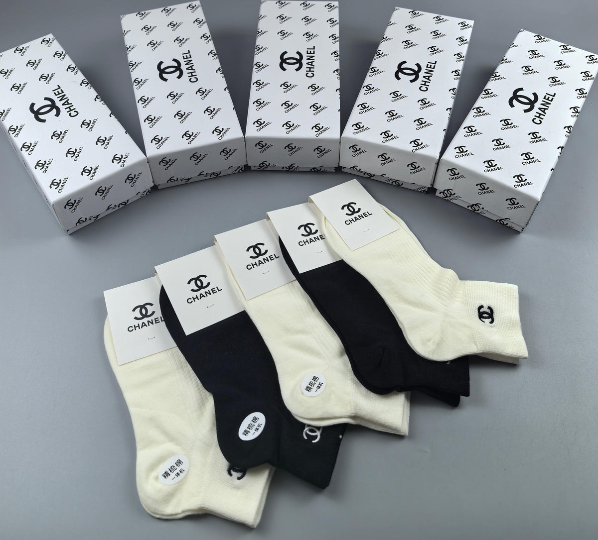 CHANEL Outline Emblem Short Socks, gallery image 3