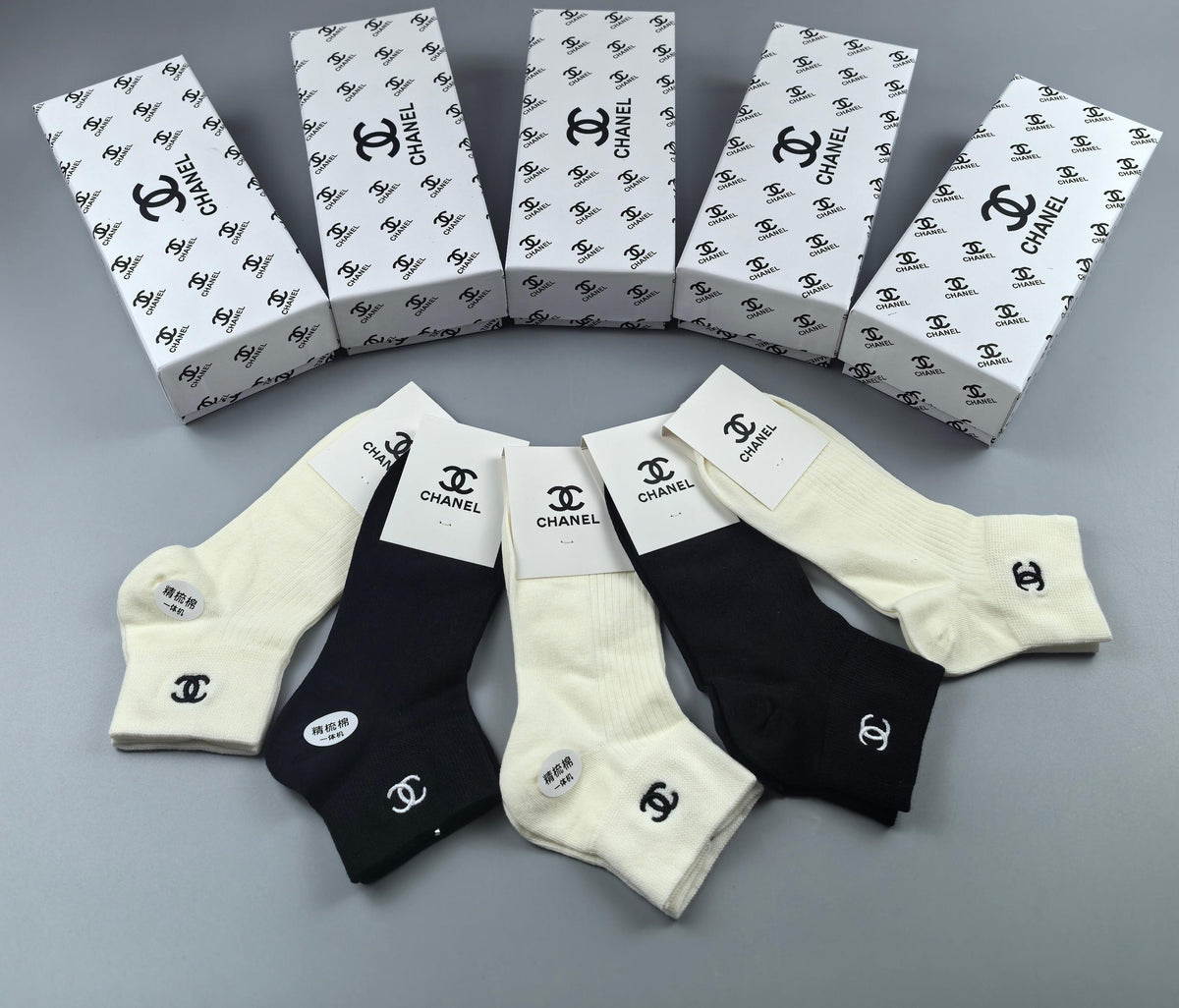 CHANEL Outline Emblem Short Socks, gallery image 7