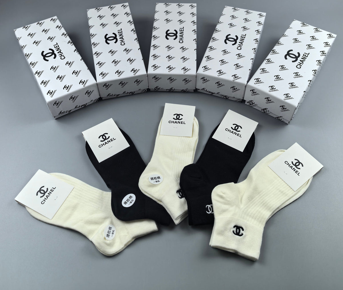 CHANEL Outline Emblem Short Socks, gallery image 8