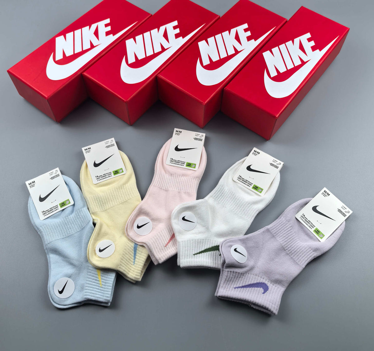 Nike Soft-Tone Small Swoosh Socks, gallery image 7