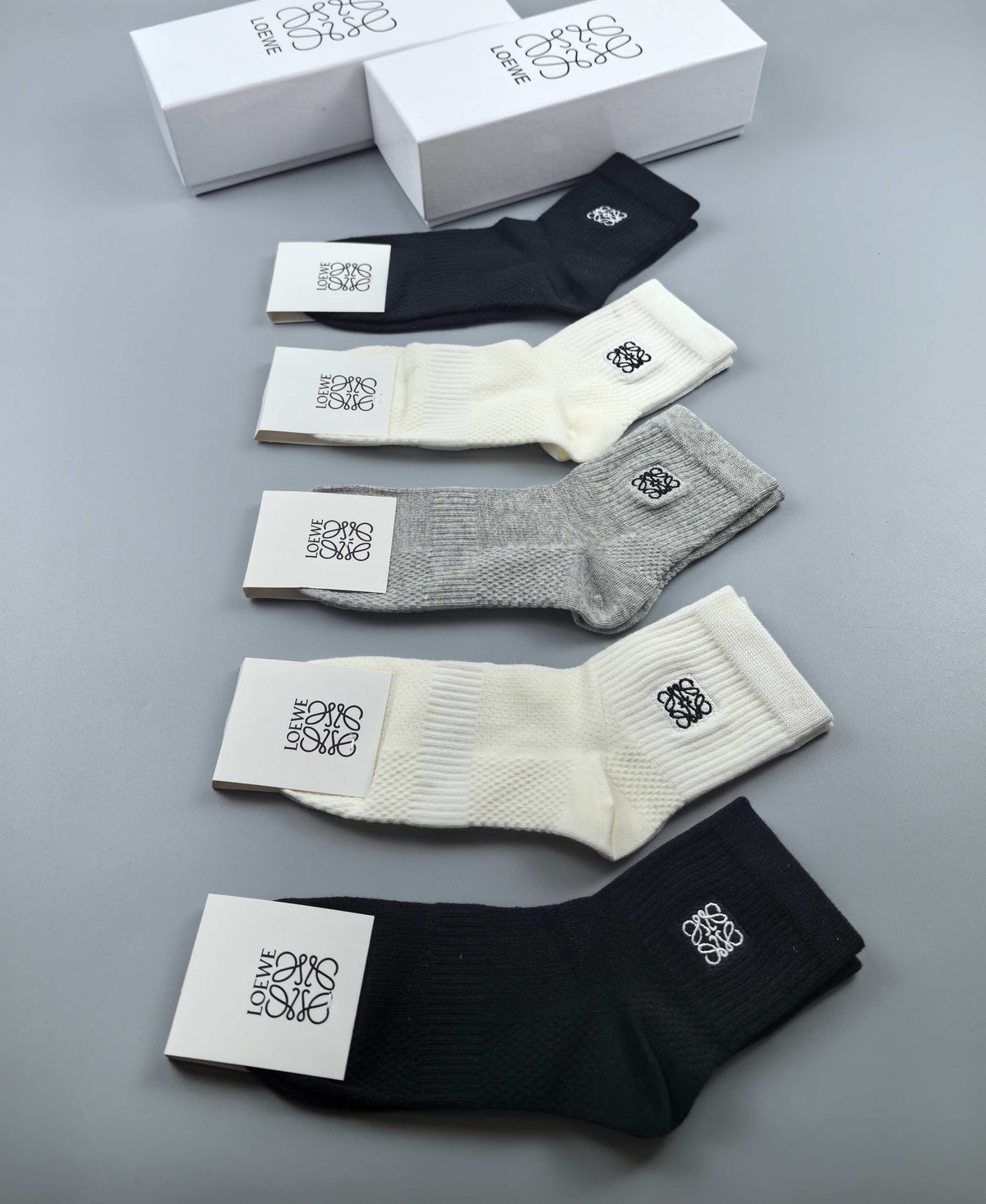 LOEWE Small Emblem Neutral Ankle Socks, gallery image 1