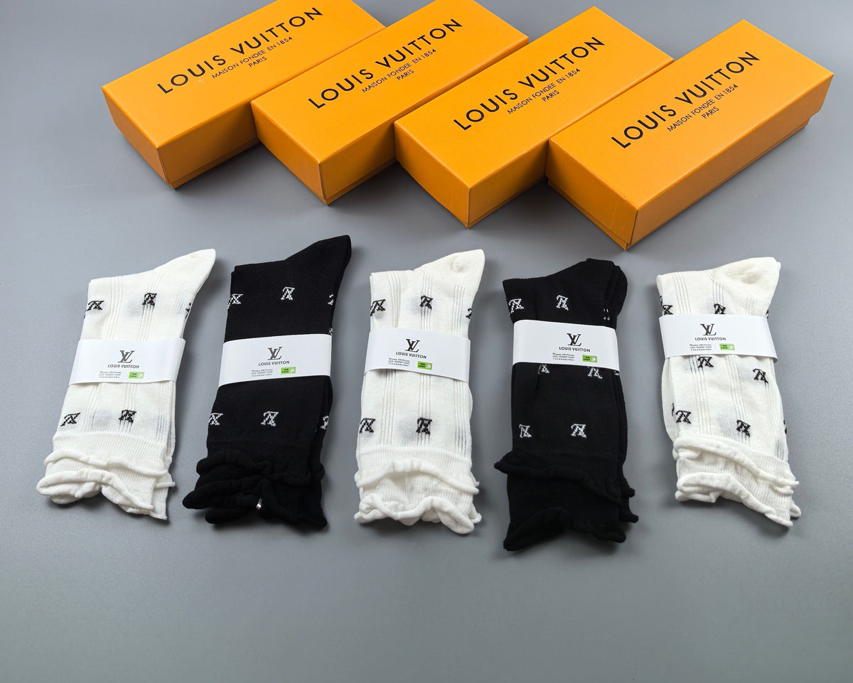 Louis Vuitton Black White Small Repeating Monograms Crew Socks, image 6