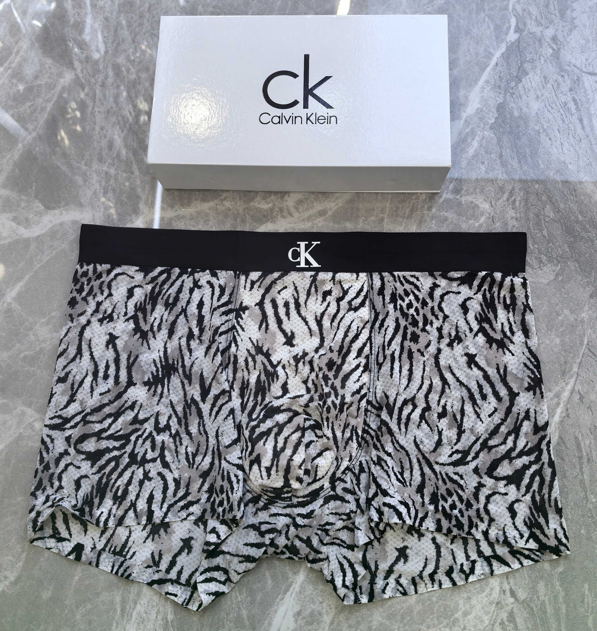 Calvin Klein Black White Abstract Marks Boxer Briefs, image 1