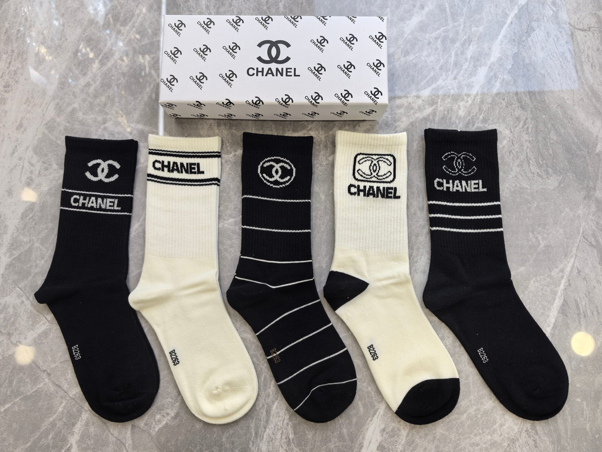 CHANEL Contrast Wordmark Crew Socks, gallery image 2